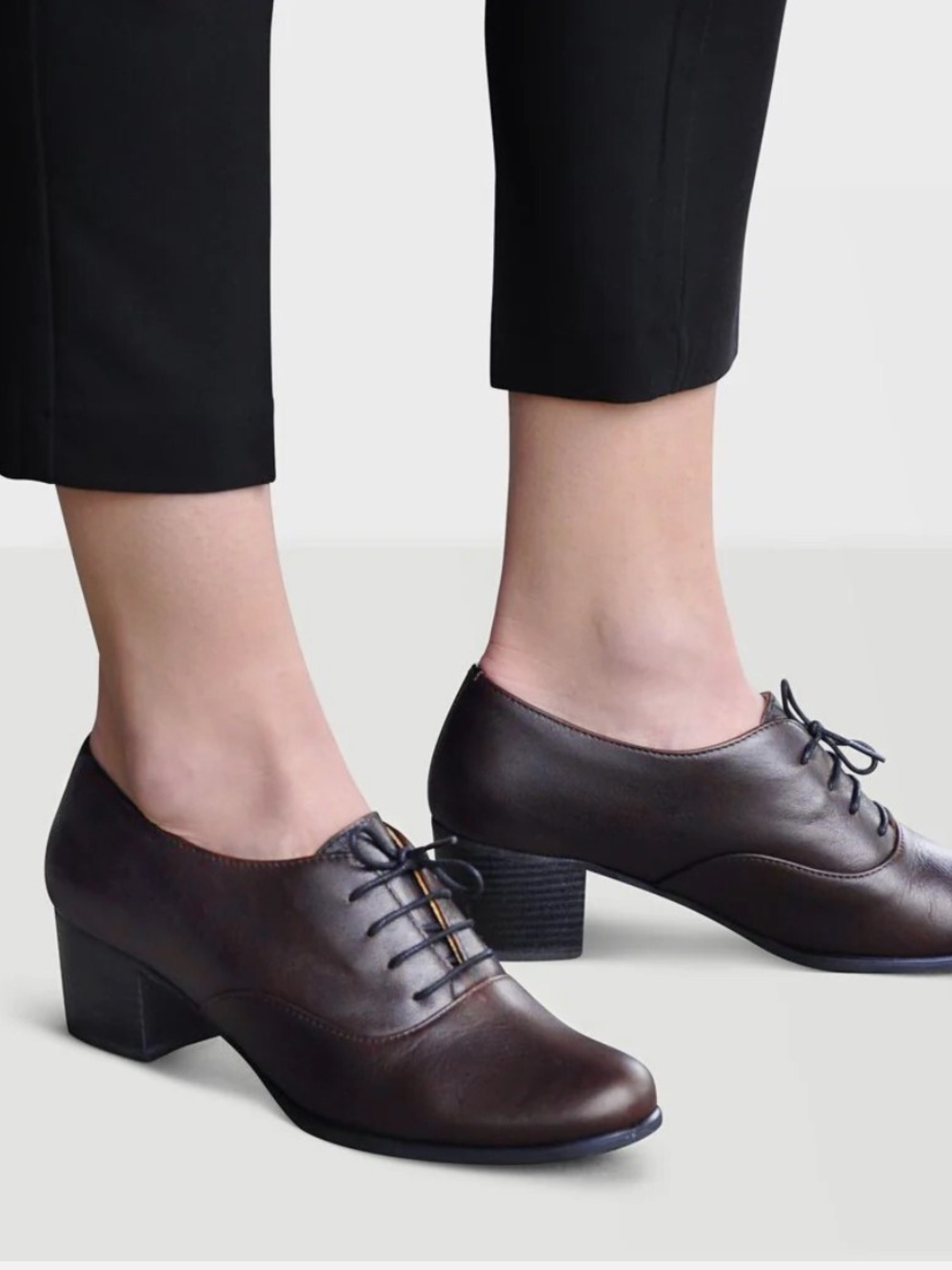 Julia Bo Handmade Lancaster Oxford Pumps Size EU 34 US 4 Proper Academia Preppy